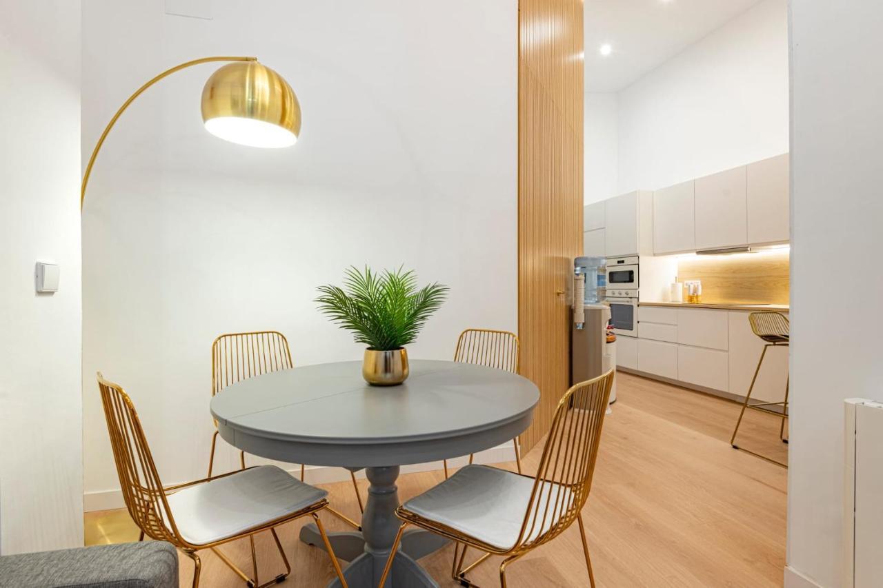 Smart Apartment Near Puerta Del Sol Madrid Exterior foto